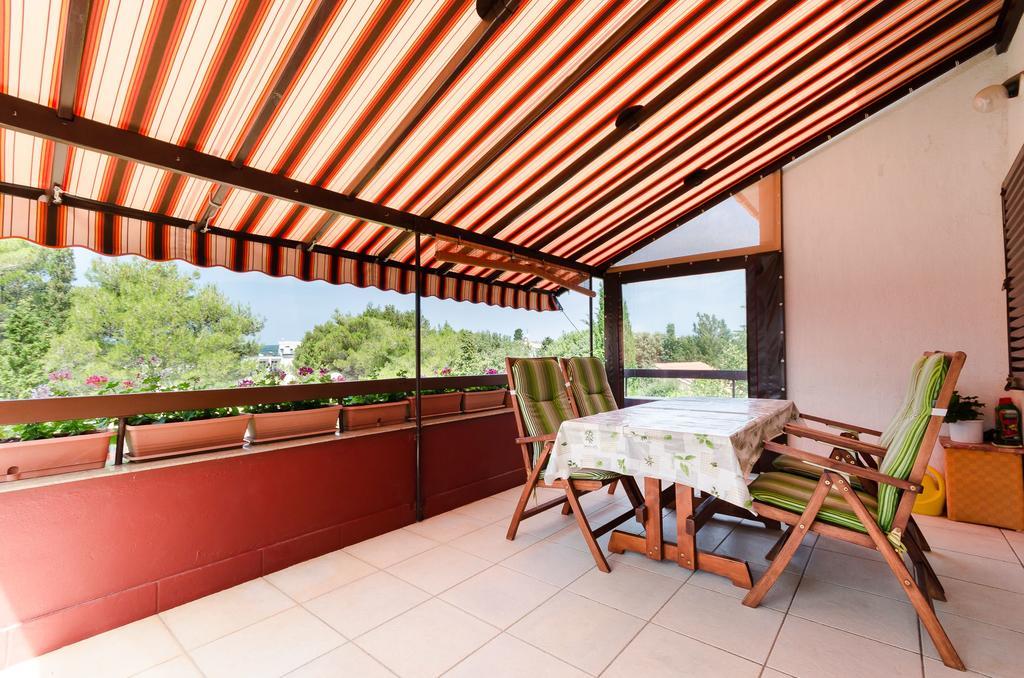 Apartment Bozena Пунат Екстериор снимка